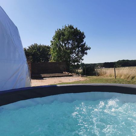 Апартаменты Lincoln Star Dome, Hot Tub, Bbq Langworth Экстерьер фото